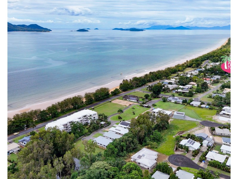 1/1 Seaview Court, Wongaling Beach QLD 4852