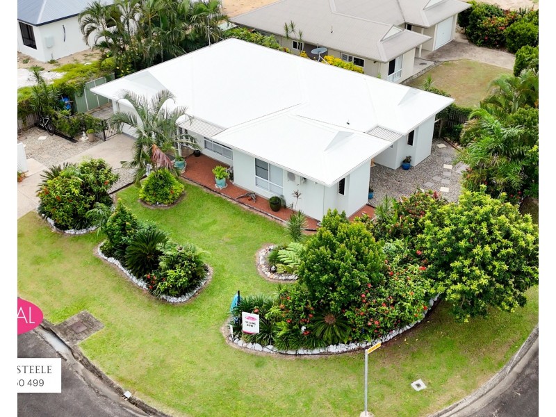1/1 Seaview Court, Wongaling Beach QLD 4852