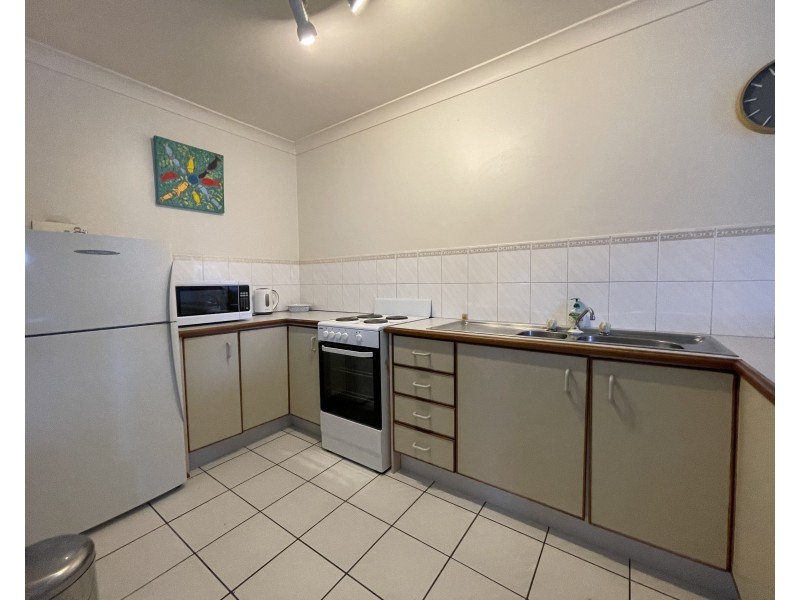 Unit 4/135 Reid Rd, Wongaling Beach QLD 4852