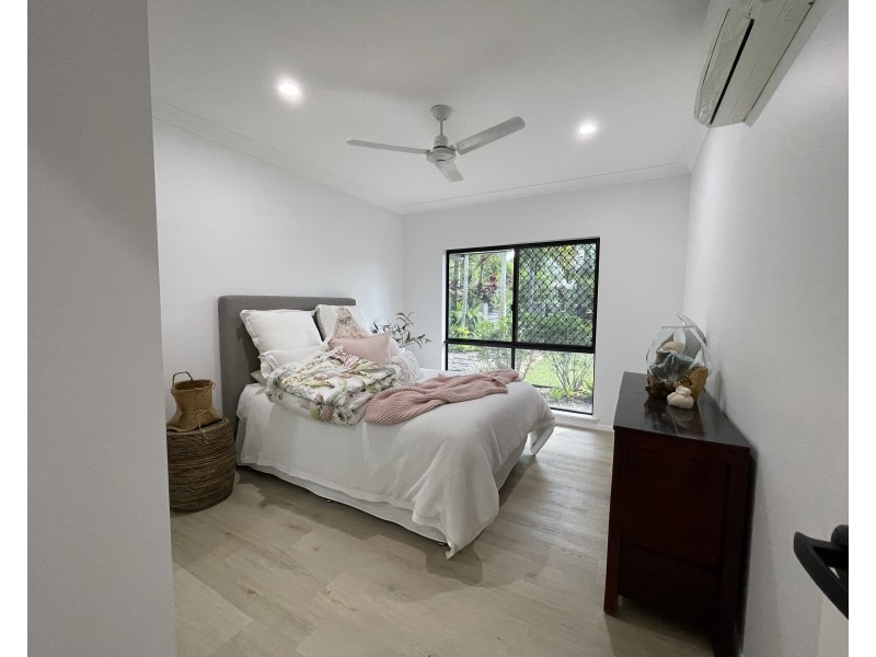 2 Mcnamara St, Wongaling Beach QLD 4852