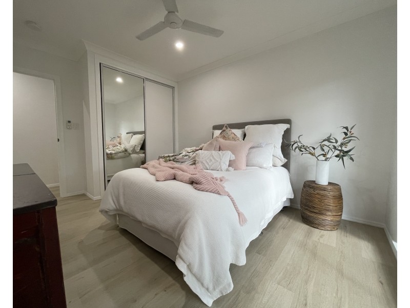 2 Mcnamara St, Wongaling Beach QLD 4852