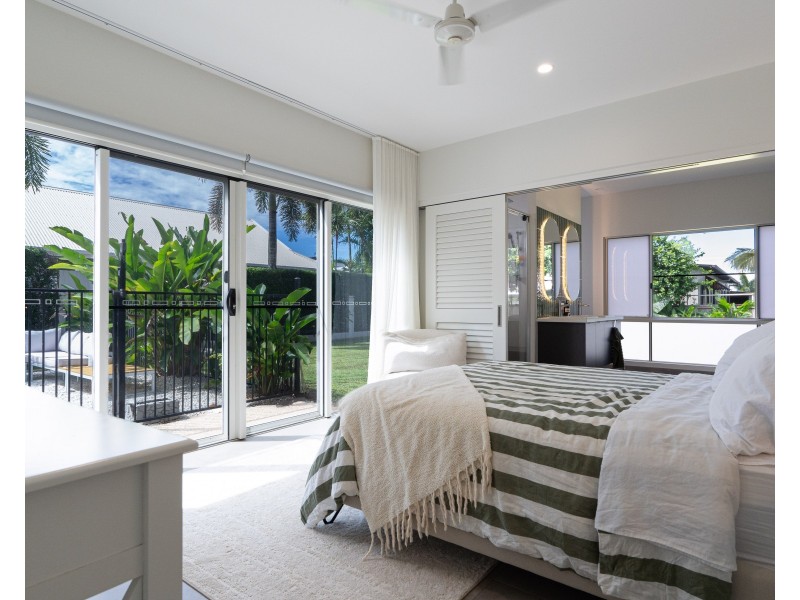 14 Seagull Cl, Mission Beach QLD 4852