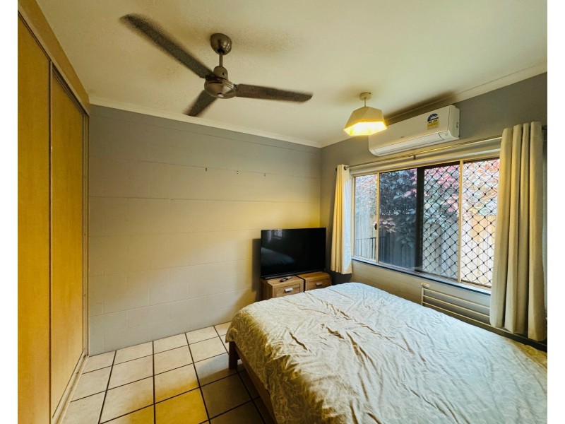 6 Yamala Cl, Mission Beach QLD 4852