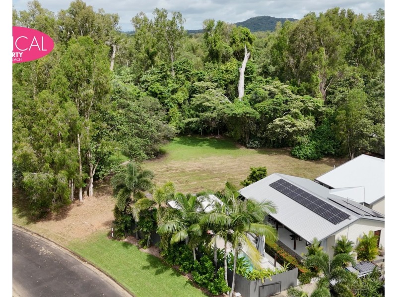 8 Volute Ct, Mission Beach QLD 4852