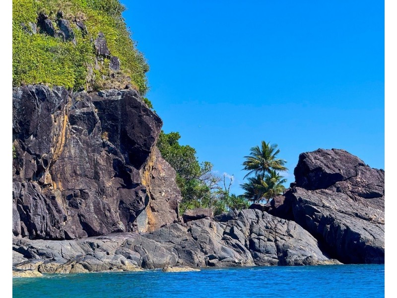 Timana Island, Dunk QLD 4852