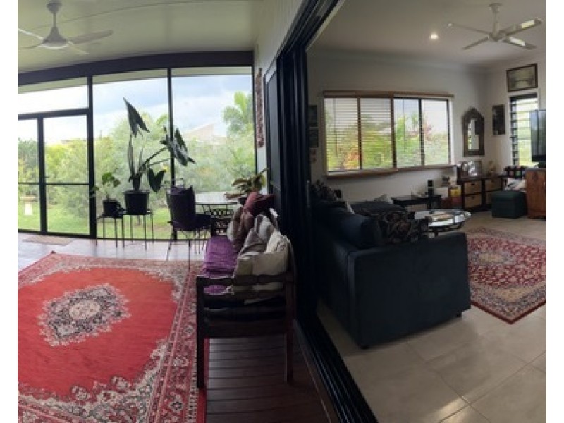 27 Rise Cres, Mission Beach QLD 4852