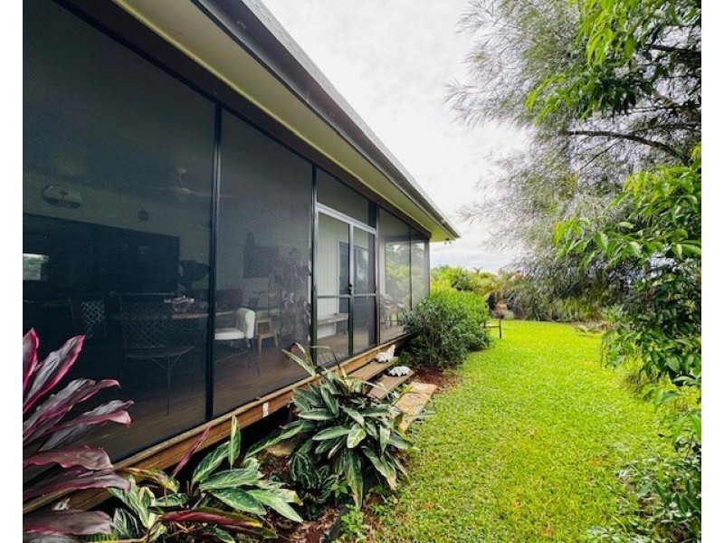 27 Rise Cres, Mission Beach QLD 4852