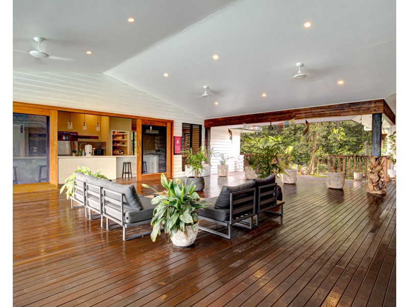 60 Mariner Dr, South Mission Beach QLD 4852