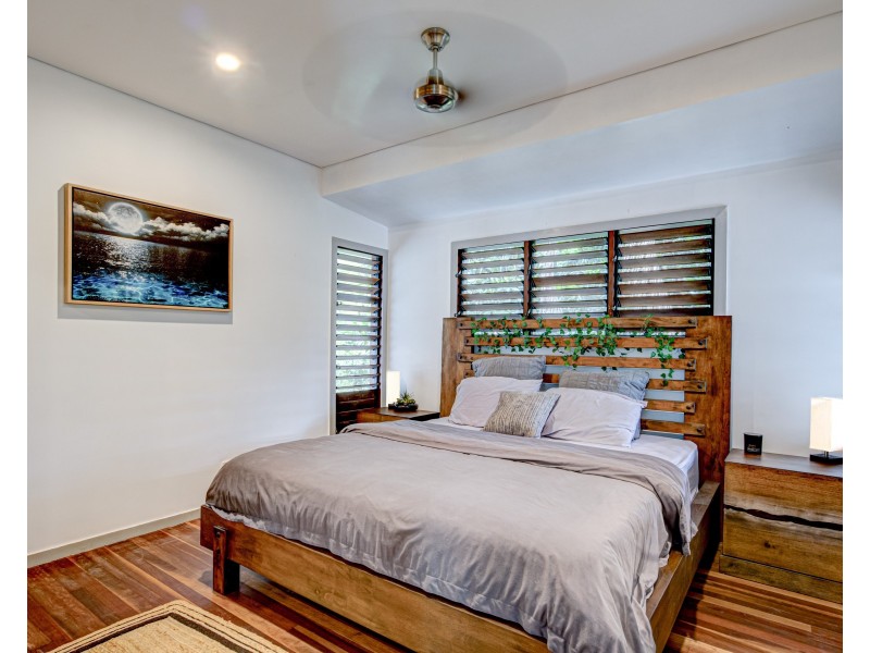 60 Mariner Dr, South Mission Beach QLD 4852