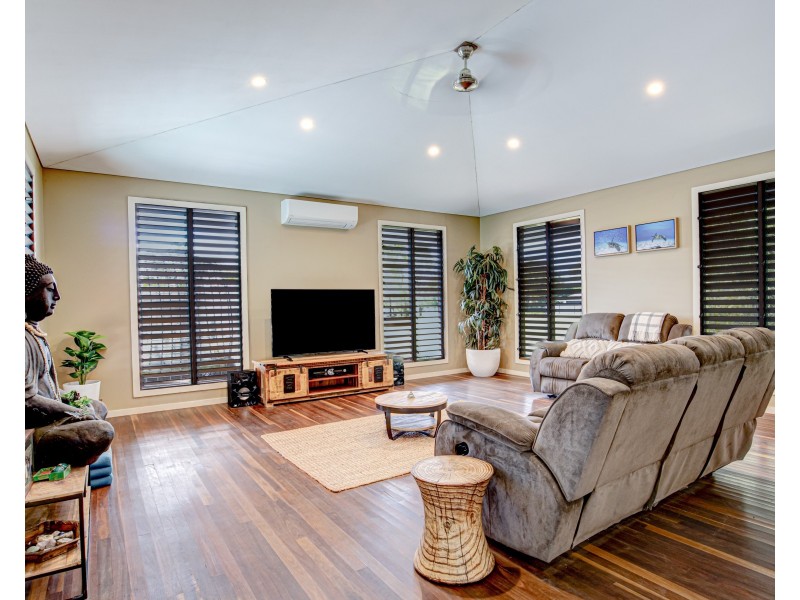 60 Mariner Dr, South Mission Beach QLD 4852