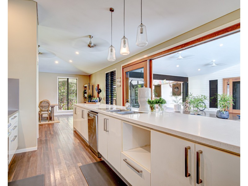 60 Mariner Dr, South Mission Beach QLD 4852
