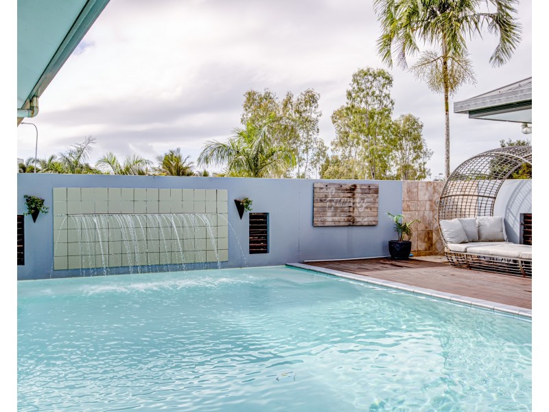 60 Mariner Dr, South Mission Beach QLD 4852