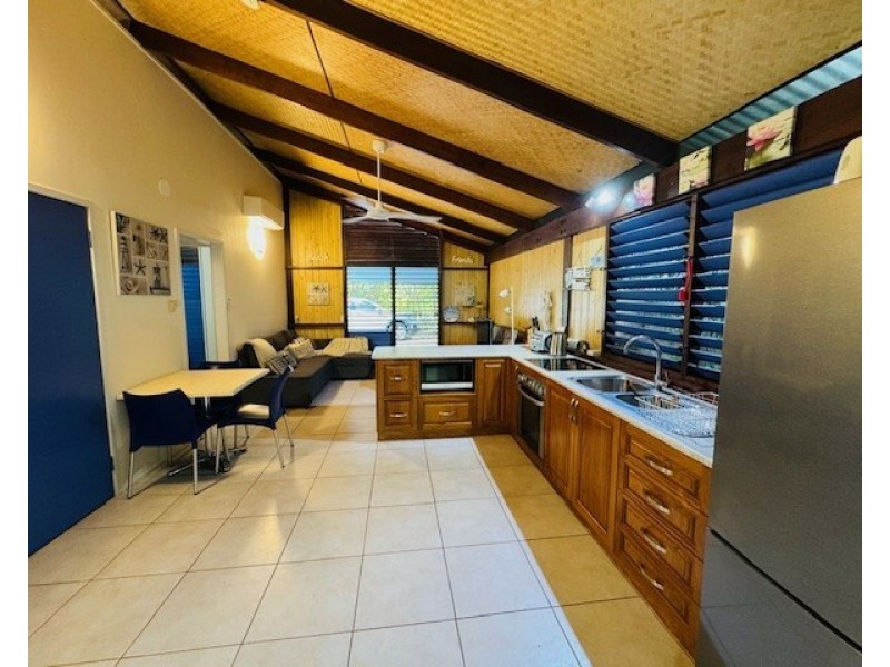 Unit 1/44 Koda St, Wongaling Beach QLD 4852