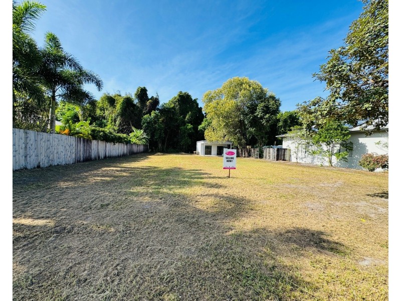 18 Clipper Ct, South Mission Beach QLD 4852