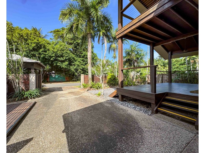 25B Pacific Pde, Mission Beach QLD 4852