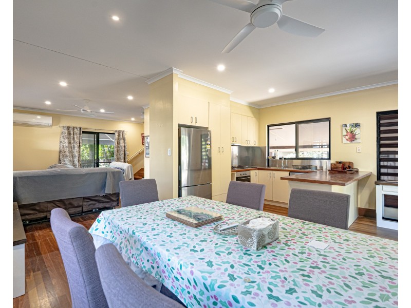 25B Pacific Pde, Mission Beach QLD 4852