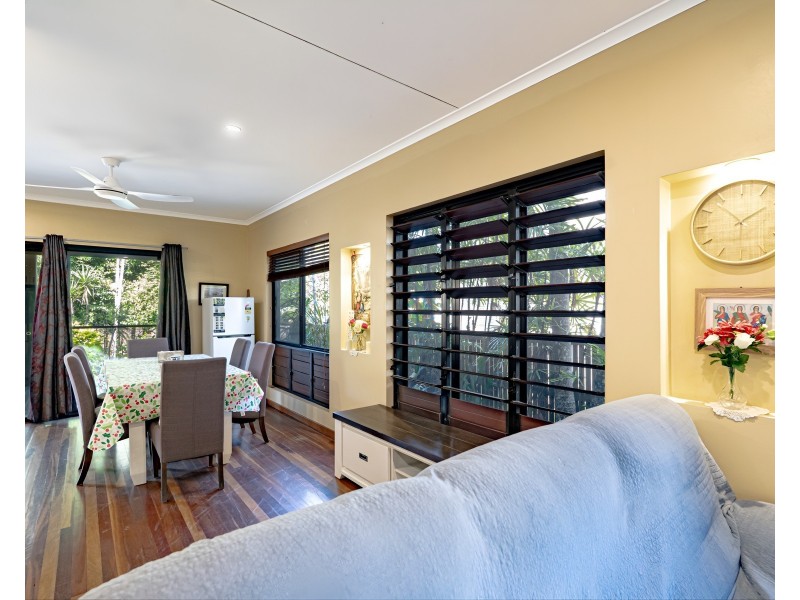 25B Pacific Pde, Mission Beach QLD 4852