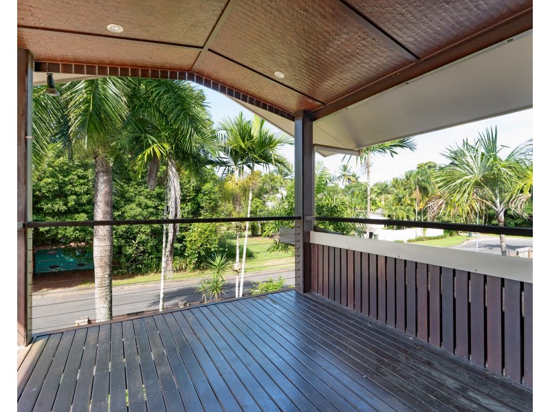 25B Pacific Pde, Mission Beach QLD 4852