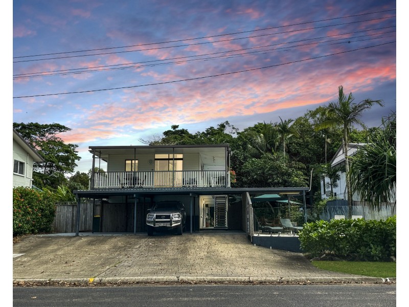 150 Kennedy Esp, South Mission Beach QLD 4852