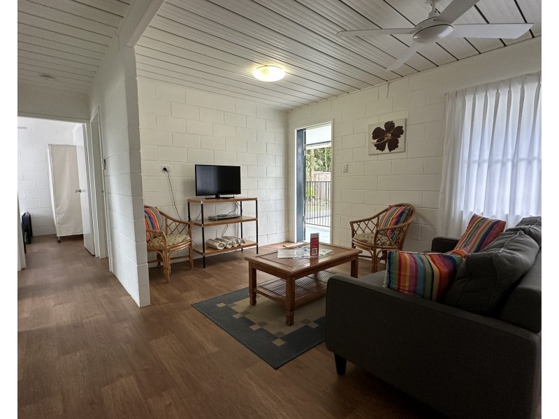 150 Kennedy Esp, South Mission Beach QLD 4852