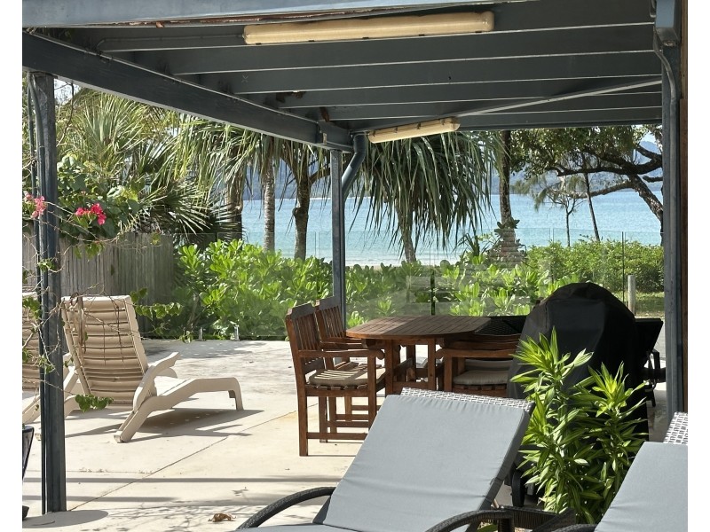 150 Kennedy Esp, South Mission Beach QLD 4852