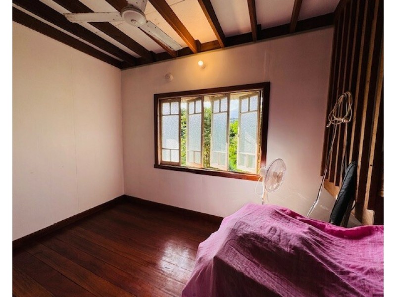 22 Cutten St, Bingil Bay QLD 4852
