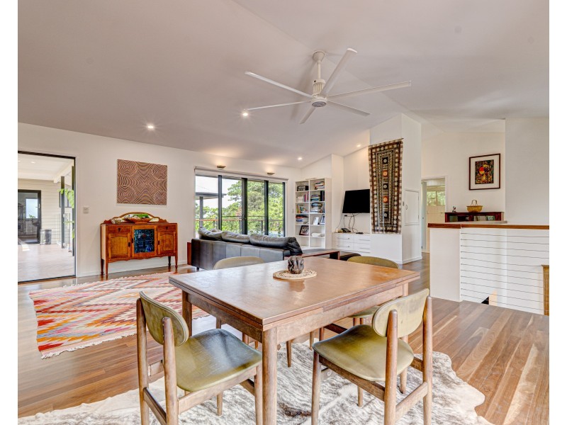 50 Rockingham Cl, Wongaling Beach QLD 4852