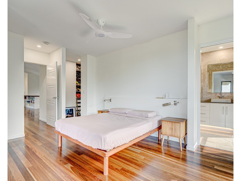50 Rockingham Cl, Wongaling Beach QLD 4852