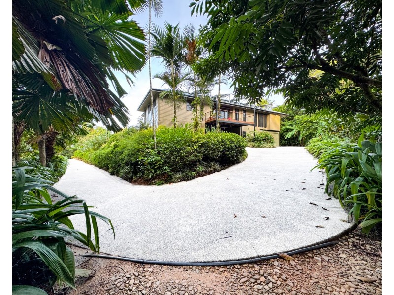 50 Rockingham Cl, Wongaling Beach QLD 4852
