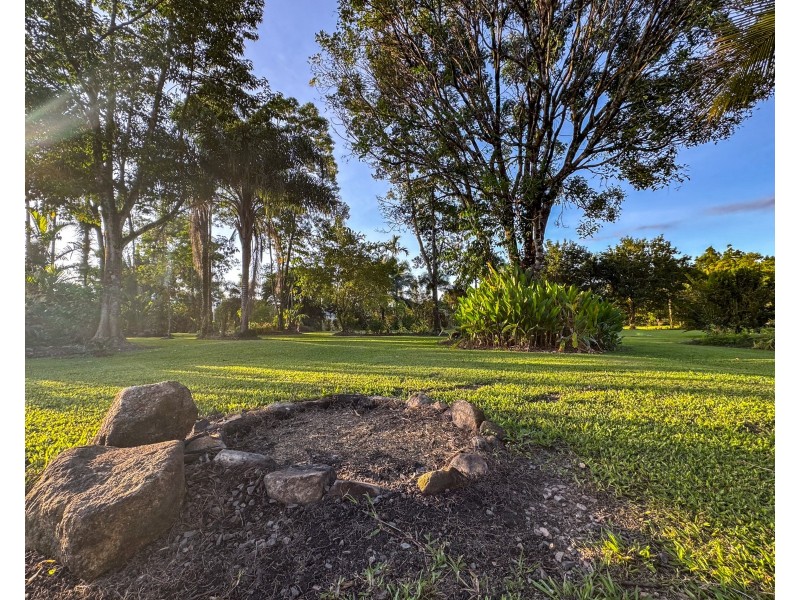 21 Merryburn Dr, Merryburn QLD 4854
