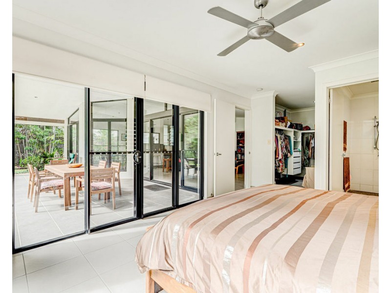 27 Conch St, Mission Beach QLD 4852