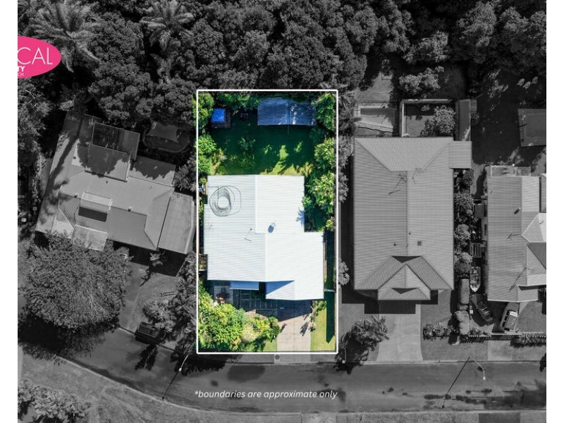 27 Conch St, Mission Beach QLD 4852