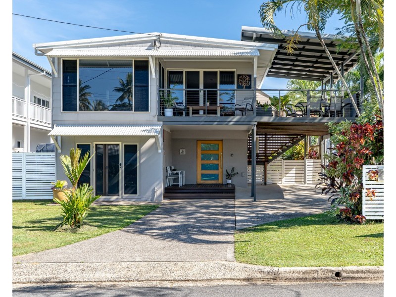 7 Pacific Parade, Mission Beach QLD 4852