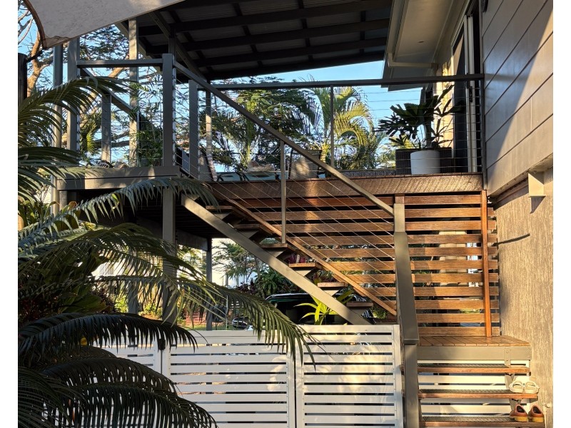 7 Pacific Parade, Mission Beach QLD 4852