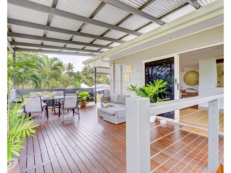 7 Pacific Parade, Mission Beach QLD 4852