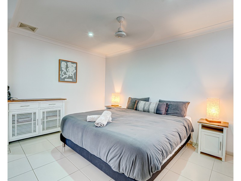 7 Pacific Parade, Mission Beach QLD 4852