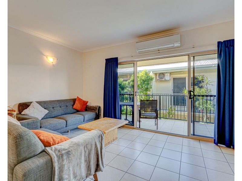 Unit 4/58-62 Holland St, Wongaling Beach QLD 4852