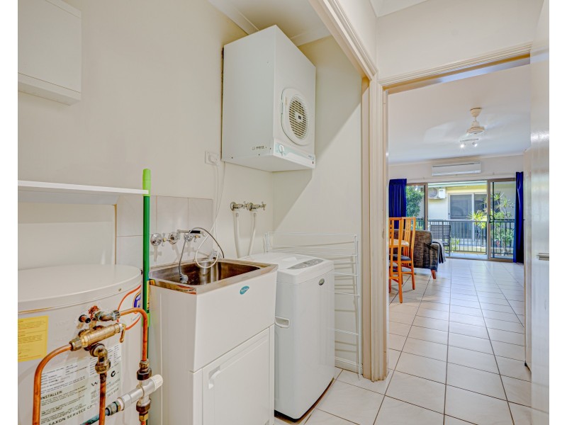 Unit 4/58-62 Holland St, Wongaling Beach QLD 4852