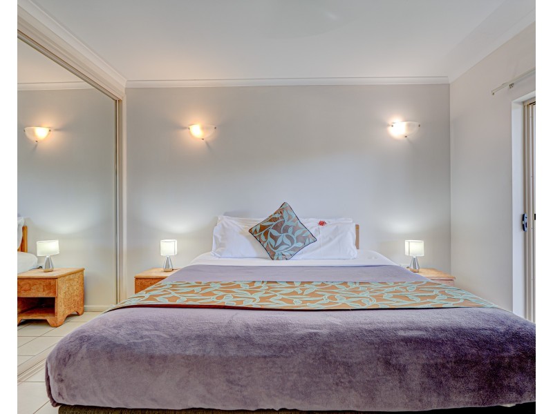 Unit 4/58-62 Holland St, Wongaling Beach QLD 4852