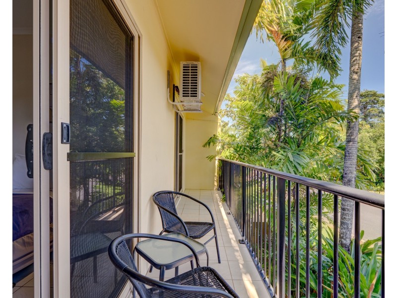 Unit 4/58-62 Holland St, Wongaling Beach QLD 4852
