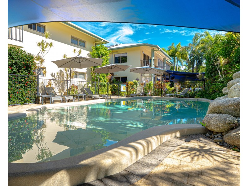 Unit 4/58-62 Holland St, Wongaling Beach QLD 4852