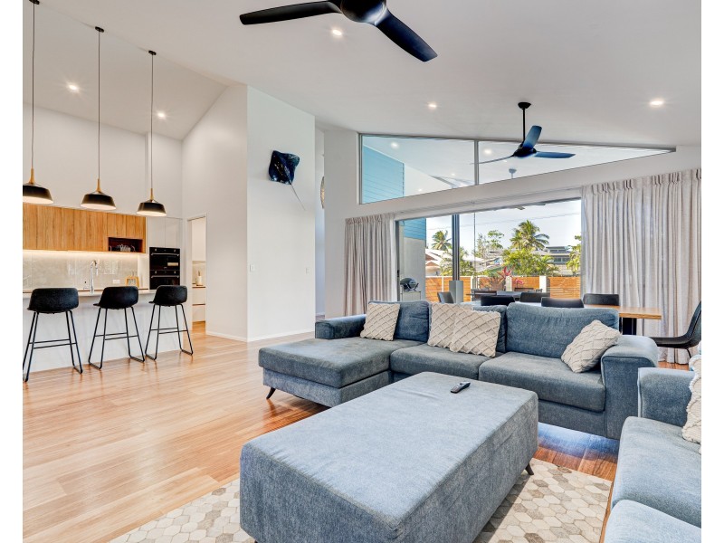 103 Reid Rd, Wongaling Beach QLD 4852