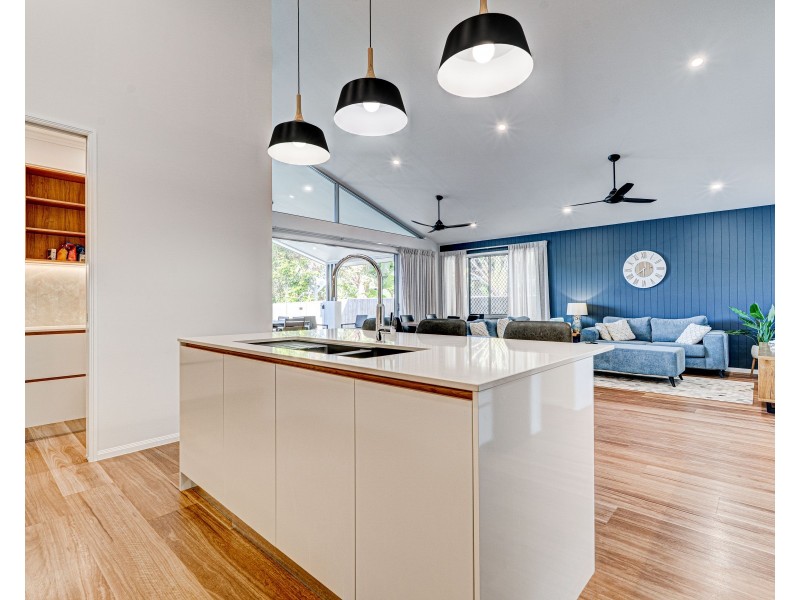 103 Reid Rd, Wongaling Beach QLD 4852