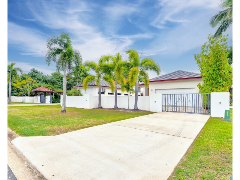 11 – 13 Keith Williams Dr, Cardwell QLD 4849