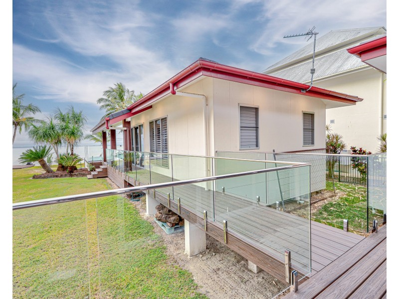 11 – 13 Keith Williams Dr, Cardwell QLD 4849