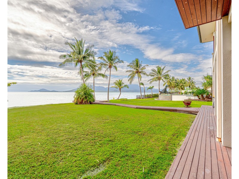 11 – 13 Keith Williams Dr, Cardwell QLD 4849