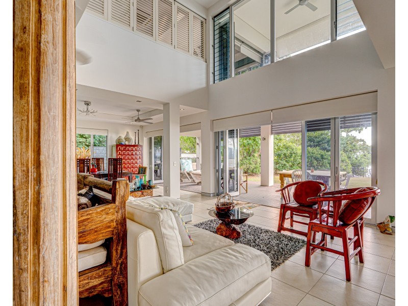 11 – 13 Keith Williams Dr, Cardwell QLD 4849