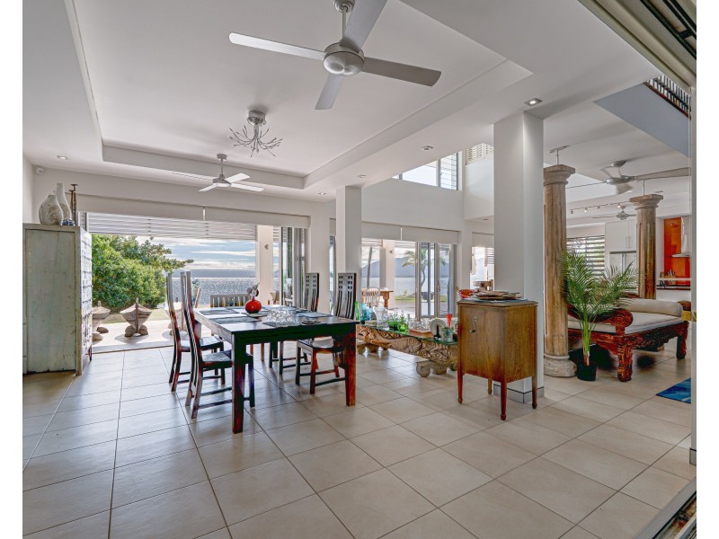 11 – 13 Keith Williams Dr, Cardwell QLD 4849