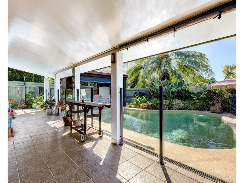 4 Lindquist Cl, Mission Beach QLD 4852