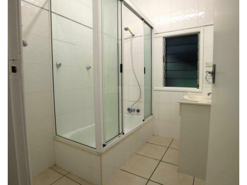 30 Wongaling Beach Rd, Wongaling Beach QLD 4852